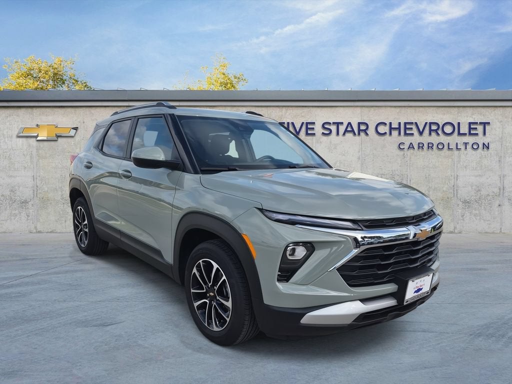 2026 Chevrolet Trailblazer LT in Cacti Green — front three-quarter view